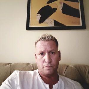 Meet your Posher, Ross